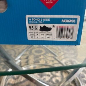 Hoka One One Blue Shoe Box Label - W Bondi 9 Wide